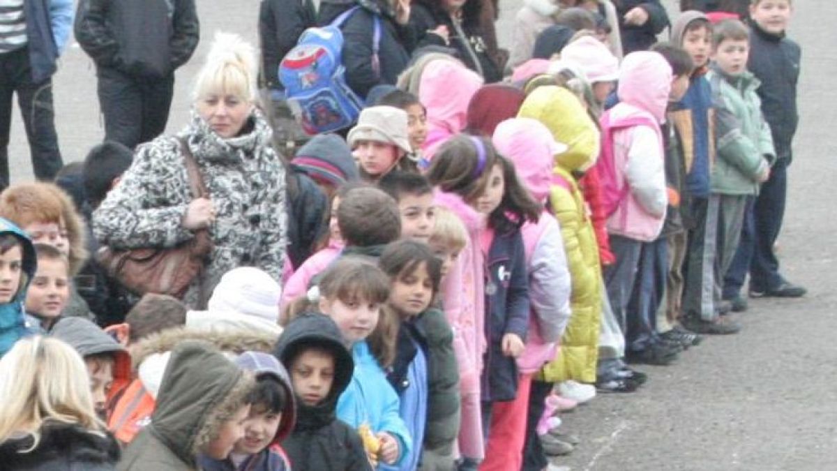 Жестока секира за хиляди първолачета! Новите правила за класиране шашардисаха родителите