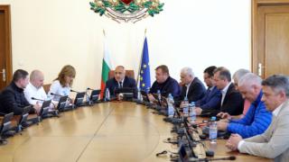 Министрите ще се потят над 16 теми