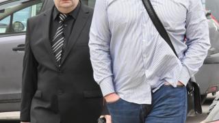 Мистерия в Сандански: Човек на Божо Кравата полетя от третия етаж