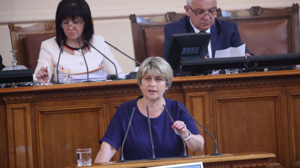 Весела Лечева шокирана от действията на ръководството на БСП