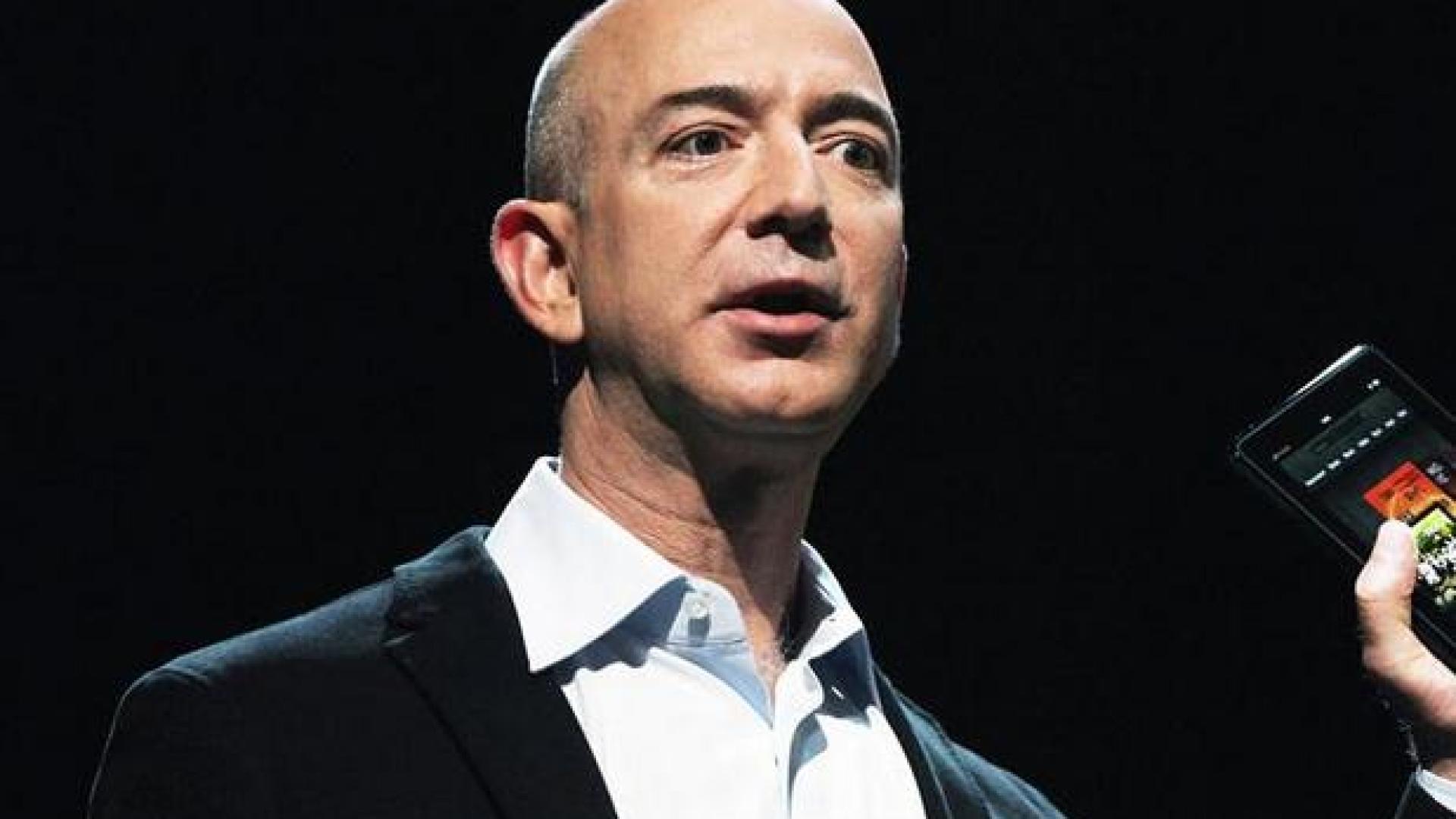 Джеф Безос направи нещо невиждано за новата си жена 