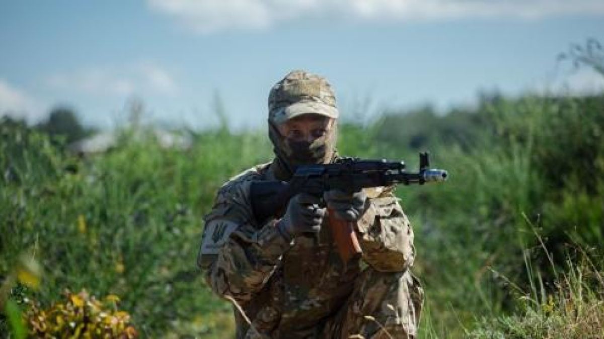 Австралийски неонацист дезертира от украински батальон в Донбас (СНИМКИ)