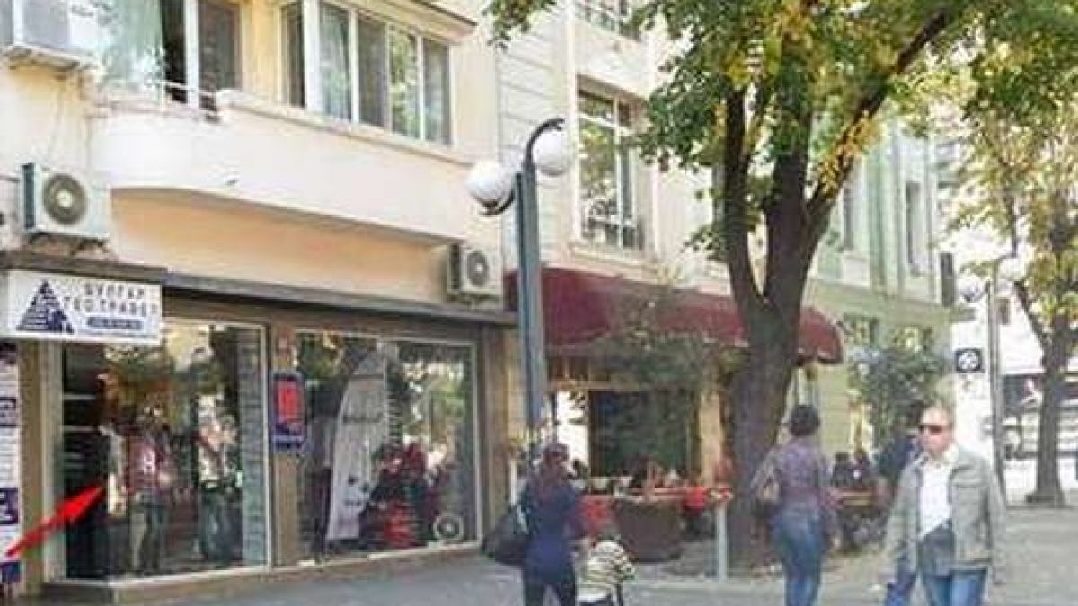 Шок и ужас в Бургас: Непознат мъж отвлича деца 