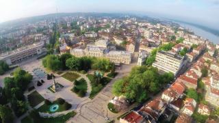 Нещо уникално пристигна в Русе (СНИМКА)