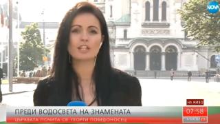 Горещи войници и тежка артилерия изпотиха палавите репортерки навръх празника! Шашардисани изръсиха куп глупости в ефир, а Лора Крумова... (СНИМКИ)