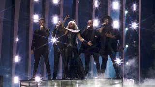 Ден преди излизане на сената на "Евровизия": Equinox запяха "Я кажи ми, облаче ле бяло" и призоваха да... (СНИМКИ/ВИДЕО)