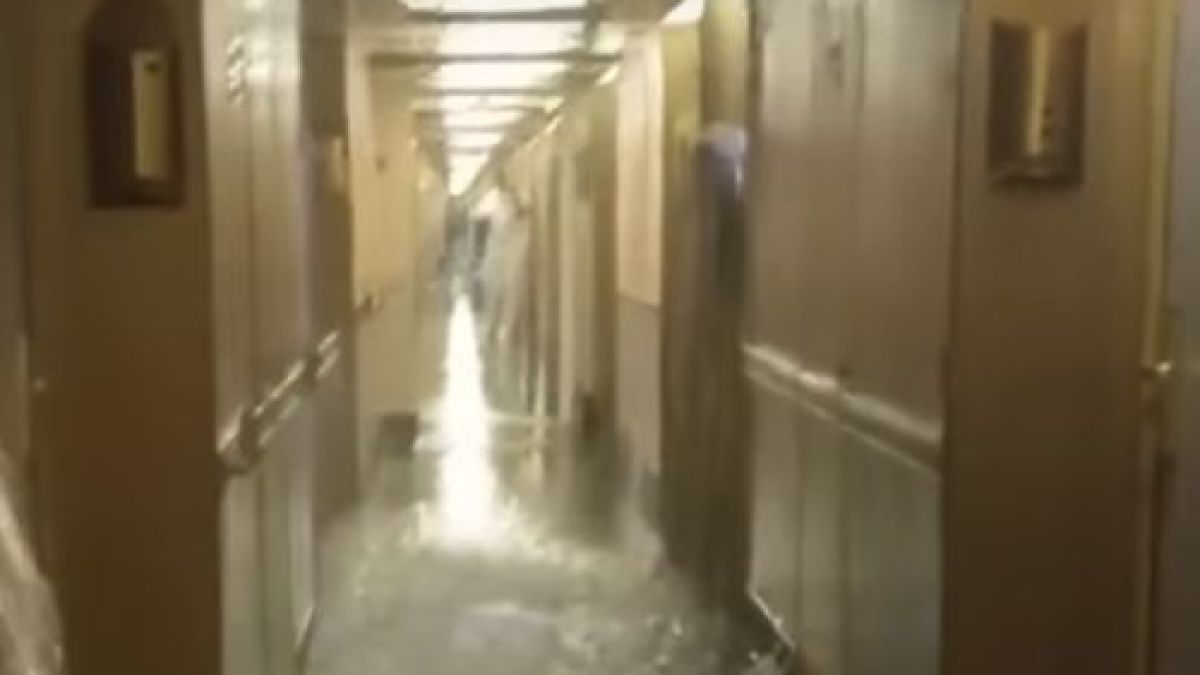 Жена пропищя от ужас на круизен кораб: В "Титаник" съм! (ВИДЕО)