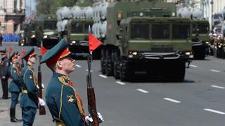 Военният парад по случай Деня на победата 9 май