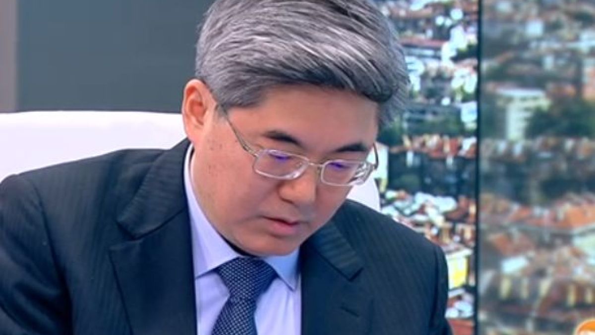 Китайският посланик у нас показа в СНИМКИ стихиите в реално време на връх Шиша Пангма, където изчезна Боян Петров (ВИДЕО)