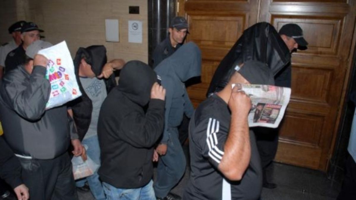 Затвор за пътните полицаи, хванати при спецоперация "Палките"