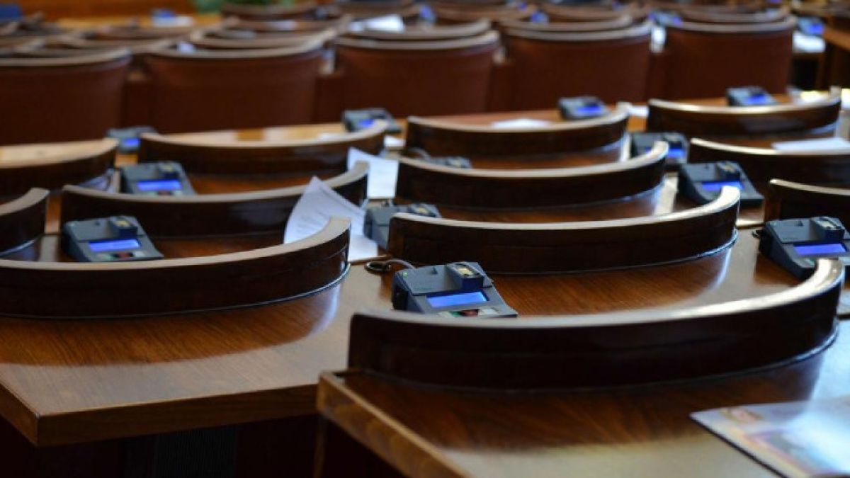 Депутатите приеха важна промяна, която ще удари по джоба много българи