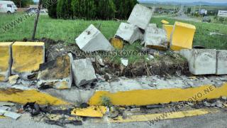 Толкова страшна катастрофа с труп на 22-годишен младеж не бяха виждали в Хасково (СНИМКИ)