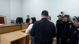 Адвокатът на танцьорката Габриела даде най-странното обяснение защо тя е ударила Катя (СНИМКИ)