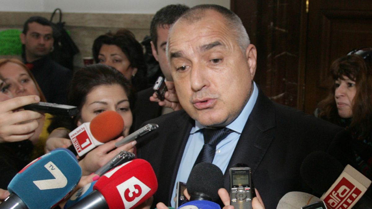 Извънредно в БЛИЦ! Бойко Борисов дава БСП на прокурор заради "опасната" вода на София!