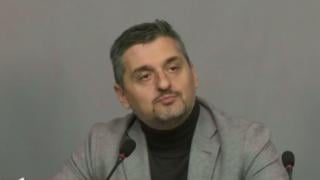 Кирил Добрев за фалшивата новина за водата: В поста на Таско Ерменко има само въпроси 