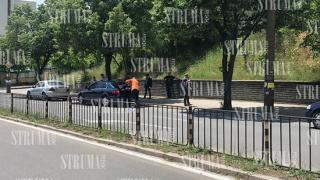 Спецченгета щурмуваха къщата на собственик на пункт за регистрация на автомобили в Благоевград