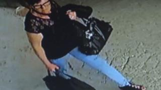 Няма прошка! Възмездие застигна крадлата от приюта на отец Иван