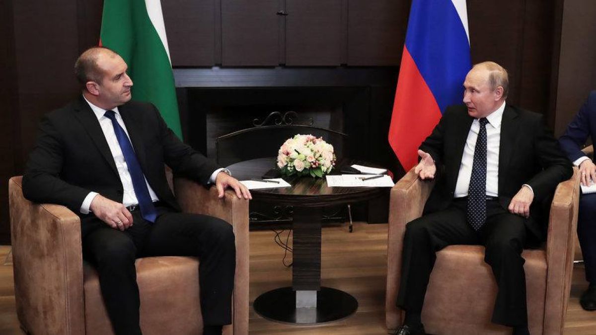 Ексклузивно в БЛИЦ! Кеворк за визитата на Радев в Сочи: Прослушване при Путин