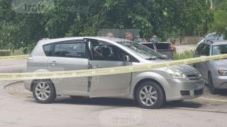 Фаталната полицайка Люба сама подала сигнала за убийството от любов в Кючук Париж!