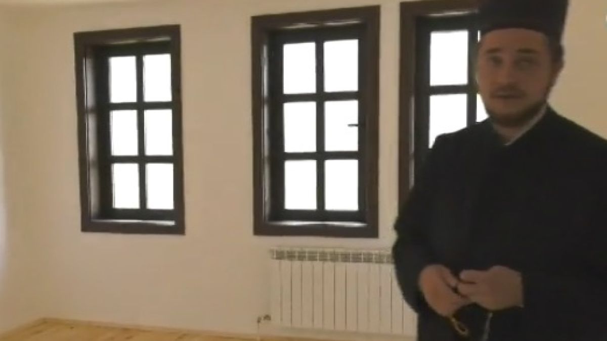 Йеромонах Спиридон, шофирал пиян и без книжка, иска прошка на зрителите и цитира Библията