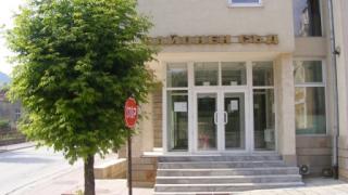 Снаха отмъкна 30 бона от родителите на мъжа си