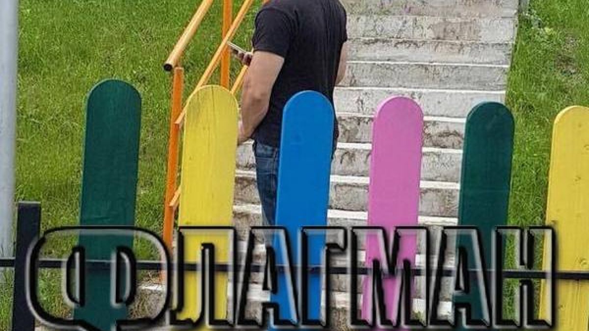 Бургаските майки изтръпнаха! Серийният мастурбатор от „Меден рудник” пак е на свобода