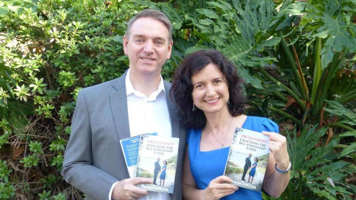 Българката с най-четената книга в "Амазон": Българите сме шампиони в оплакването