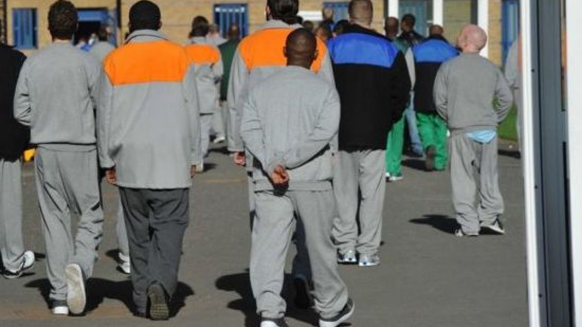 40 съдени осъдени за тероризъм излизат от затворите и плъзват из Франция