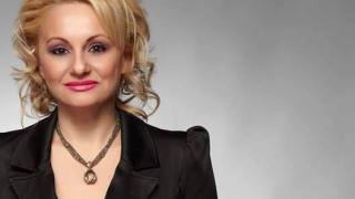 Тони Димитрова изригна гневно срещу чалгарката Антонина: Това вече е дъното! 