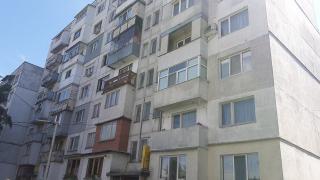 Съседи се притесниха от неприятна миризма, идваща от дома на клошаря Цанко! Когато ченгетата отвориха вратата... 