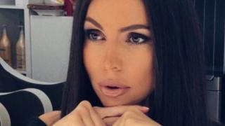Алисия все по натурална: Използва лед срещу фини бръчки от умора