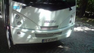 Шаш в Пловдив! Автобусен шофьор едва не уби бабка и за капак я напсува: Е**л съм й майката пенсионерска!