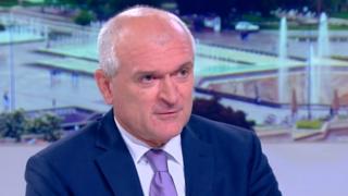 Главчев каза защо президентът Радев трябва да се срамува от постъпката си 