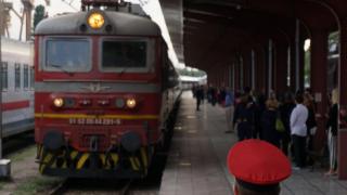 БДЖ вози децата безплатно по случай празника 