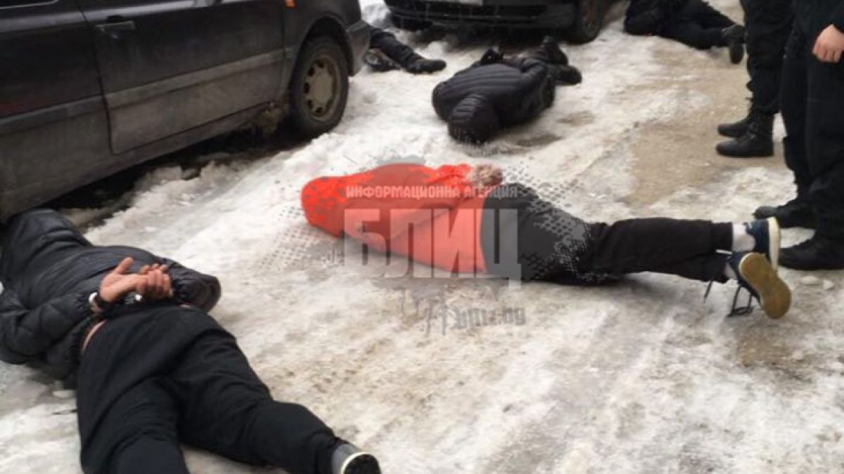 Ексклузивно и само в БЛИЦ! Пуснаха тихомълком на свобода един от най-опасните бандити в страната, изкарал с лекота 110 бона от...