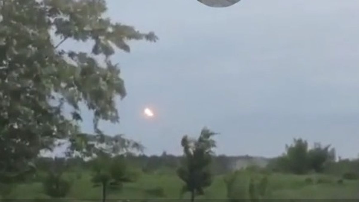 Ракетните воиски на ДНР разгромиха позиции на ВСУ (ВИДЕО)  