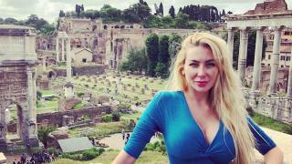 Нова светска двойка: Антония Петрова забърса шеф на болница 