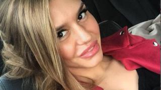 Изпепеляващи страсти в любовния триъгълник с фаталната Симона, хазартния бос и килъра Михаил, който буквално откачил, когато тя го зарязала