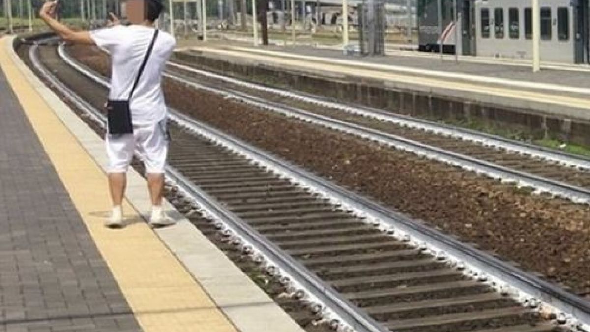 Тъпо и безчовечно СЕЛФИ вбеси милиони хора по света