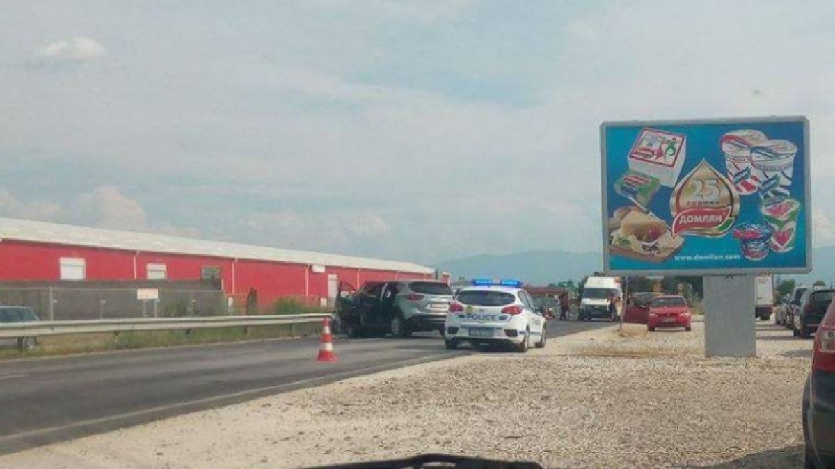 Само в БЛИЦ: Страшни разкрития за психоложката, която вкара 8 в болница в Пловдивско!