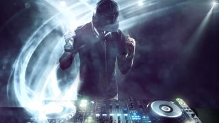 DJ-и масово не плащат лиценз за песните, които въртят по дискотеките 