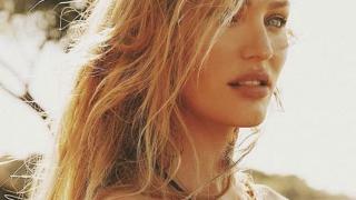 Ангел на "Victoria's Secret" пак е бременна, но е все така гореща  (СНИМКИ 18+)