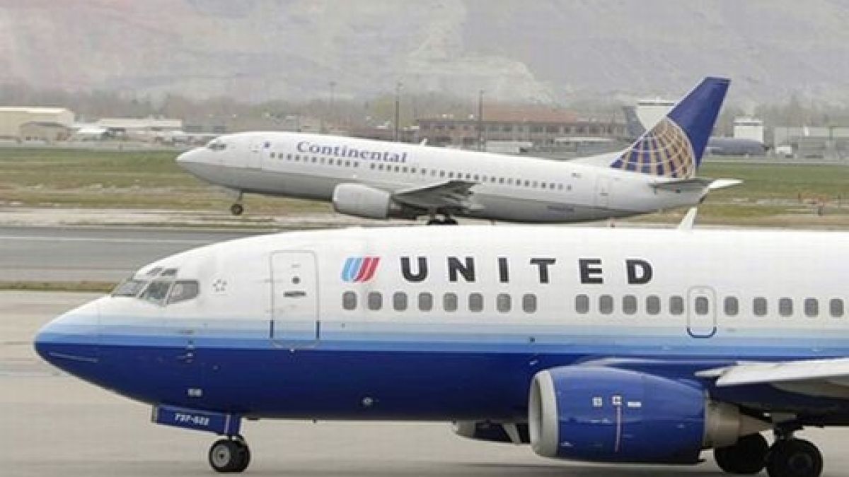 Извънредна ситуация на борда на Боинг 767-330 на "Юнайтед еърлайнс"