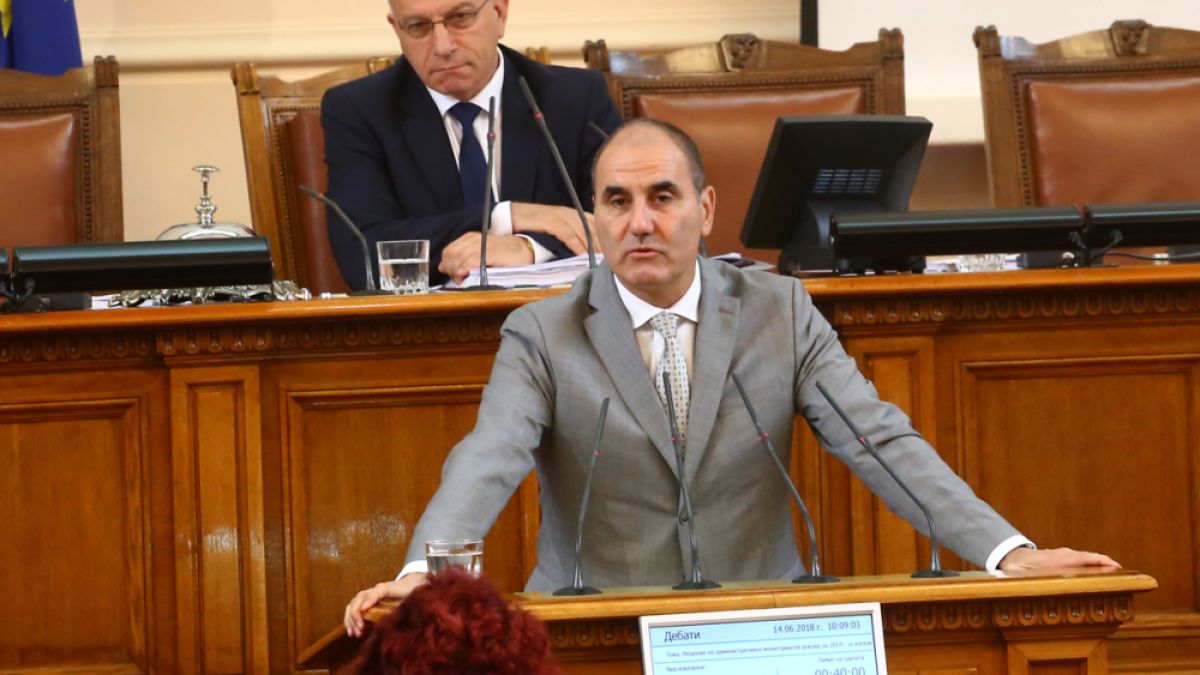 Цветанов подкрепи БАБХ за мерките срещу чумата