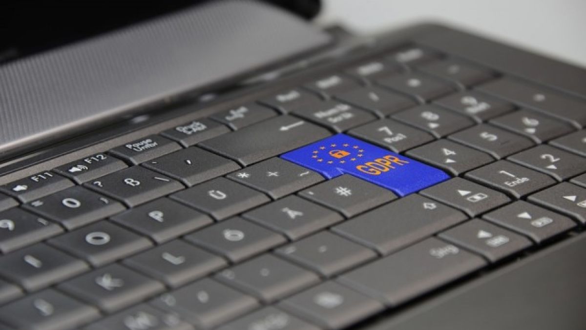 CNBC: Непрочетени имейли: кошмарът на индустрия за 22.16 млрд. долара