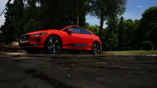 Jaguar I-PACE поставя началото на нова ера в историята на марката