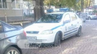 Баща и син нападнаха данъчни заради дълговете им