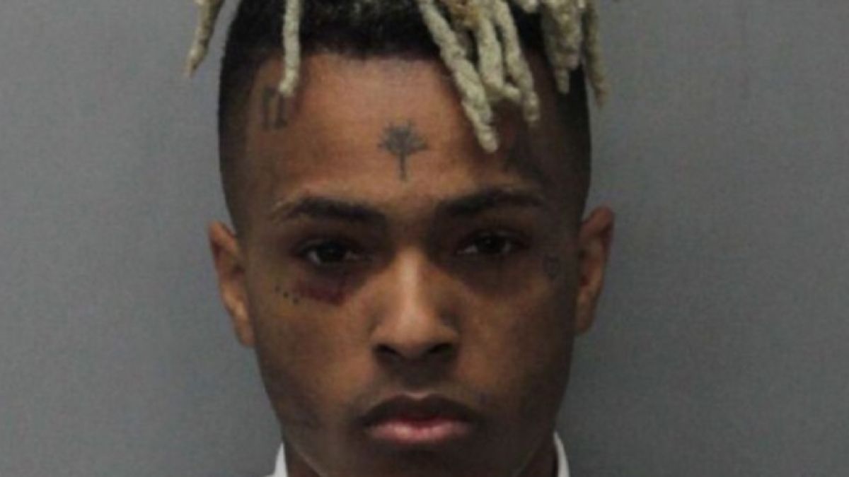 Арестуваха младеж за убийството на рапъра XXXTentacion
