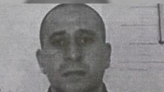 Охранител с подробности за бягството на затворника: Скочи като сърна