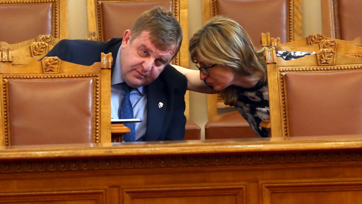 Каракачанов за имотите си: Ако сте забелязали нещо, ми кажете, за да се притесня и аз!